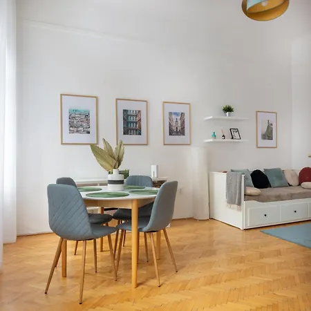Jp23 Janos Pal Papa Apartment Budapest Exterior foto